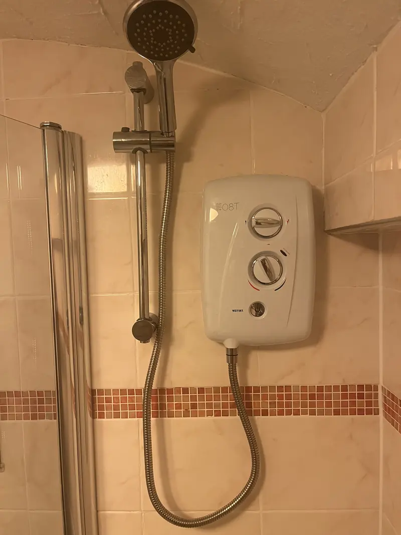 Electric shower replaced by RRG Plumbing